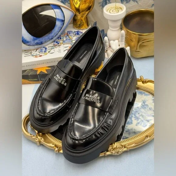 🆕 MARC JACOBS 🧿 NWOB The Frankie Logo-Plaque Platform Loafer, Black Sz 37 US7 - Picture 8 of 14